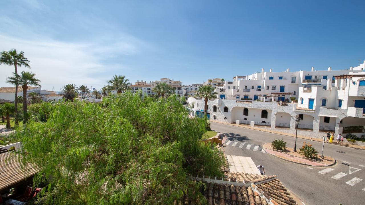 Lovely 2-Bed Apartment In Marina De La Duquesa Castillo de Sabinillas Exterior photo
