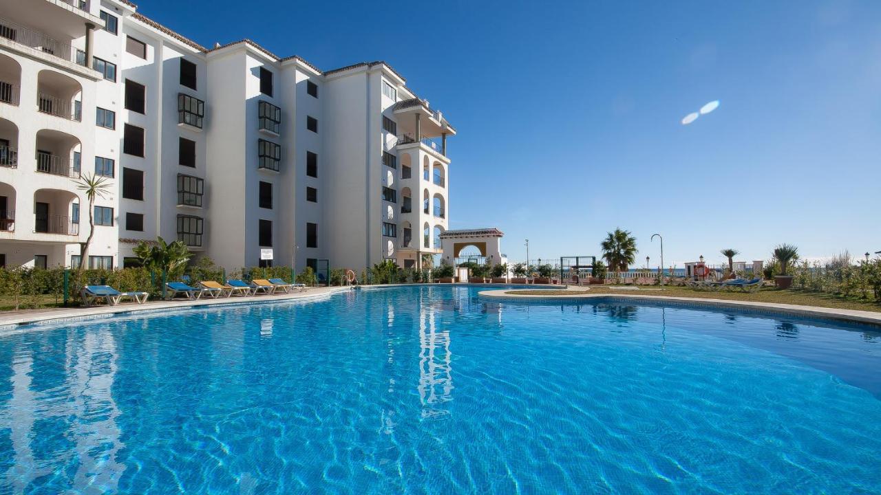Lovely 2-Bed Apartment In Marina De La Duquesa Castillo de Sabinillas Exterior photo